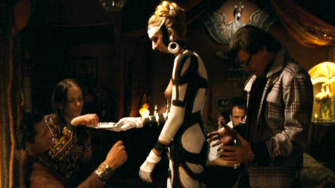 Pic: Scarlett Schwarze in Eight Miles High!