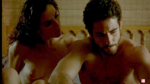 Pic: Belén López in La distancia