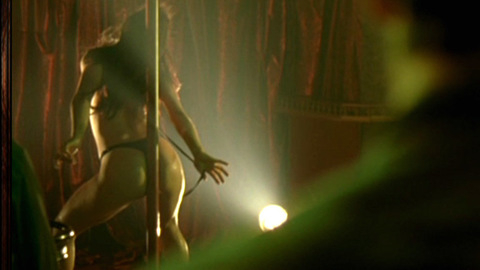 Pic: Dayana Chang in La distancia