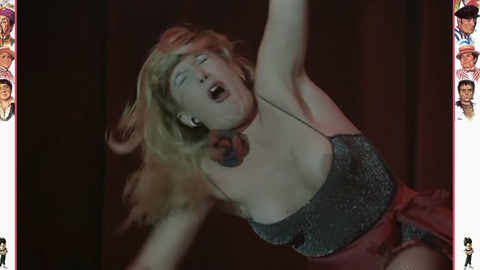 Pic: Paloma Hurtado in Padre no hay mas que dos