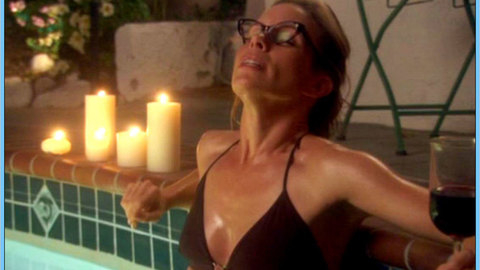 Pic: Cheryl Hines in Bickford Shmeckler's Cool Ideas