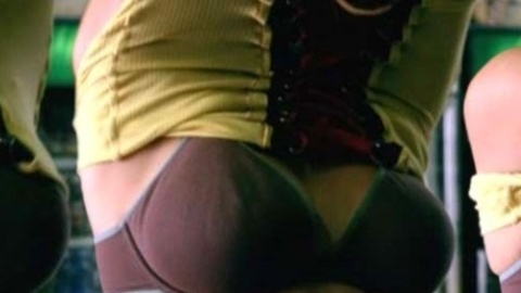 Pic: Amanda Brooks in Stiletto