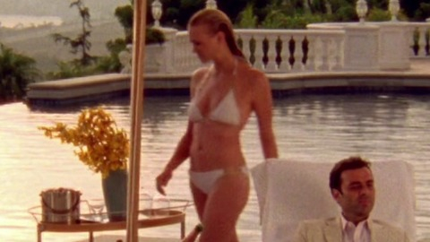 Pic: Yvonne Strahovski in Chuck