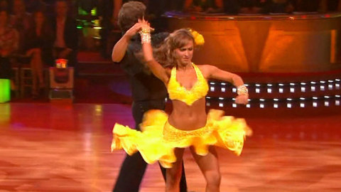 Pic: Karina Smirnoff in Dancing with the Stars