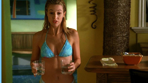 Pic: Alona Tal in Cane
