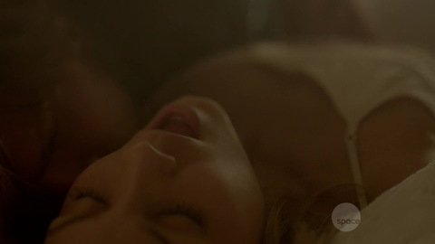 Pic: Laura Vandervoort in Bitten