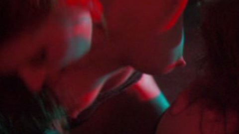 Pic: Marissa Hart in 666: The Beast