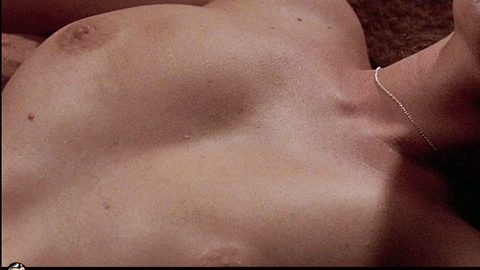 Pic: Karina Smulders in Bride Flight