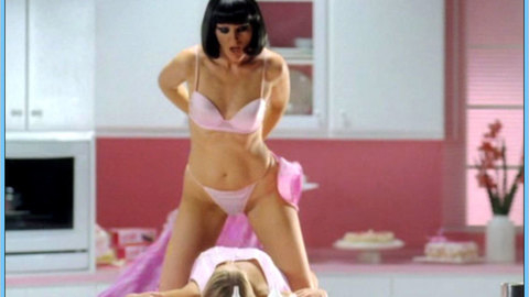 Pic: Ana Ciocceti in Asi del precipicio