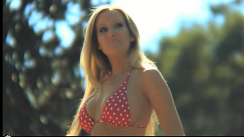 Pic: Jessica Barton in Fiesta Grand