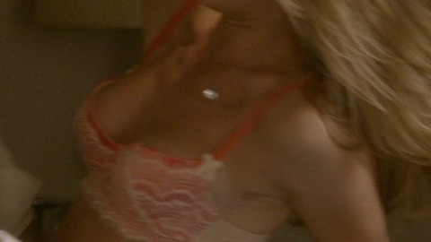 Pic: Bojana Novakovic in Rake