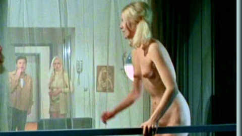 Pic: Jette Weibel in Bedside Dentist