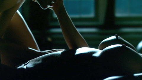 Pic: Erica Cox in Bitten