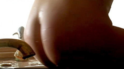 Pic: Ana Alexander in Femme Fatales