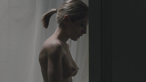 Pic: Michelle Duncan in The Broken