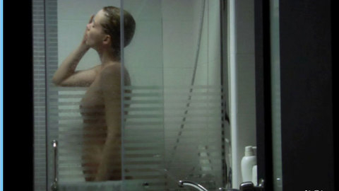 Pic: Andrea Osvárt in Two Tigers