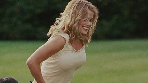 Pic: Alice Eve in Sex and the City 2