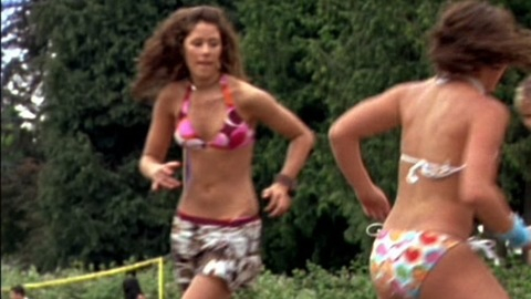 Pic: Amanda Crew in She's the Man