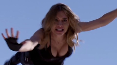 Pic: Olesya Rulin in Powers