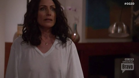 Pic: Lisa Edelstein in Girlfriends' Guide to Divorce (2014-2018)