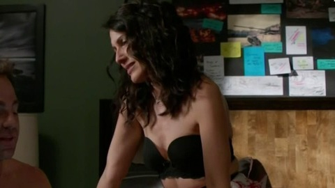 Pic: Lisa Edelstein in Girlfriends' Guide to Divorce