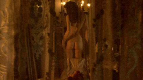 Pic: Rebekah Wainwright in The Tudors