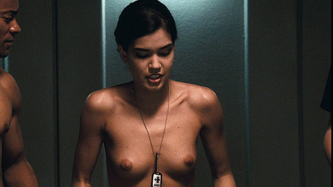 Pic: Nicole Tupper in Starship Troopers 3