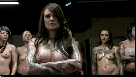 Pic: Amina Munster in SuicideGirls: Guide to Living
