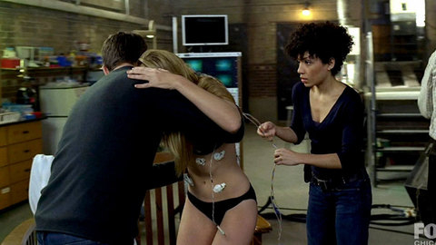 Pic: Anna Torv in Fringe