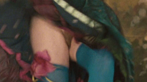 Pic: Kimberley Nixon in Easy Virtue