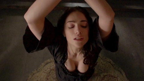 Pic: Janet Montgomery in Salem