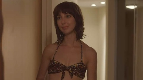 Pic: Wendy McColm in Pink Grapefruit