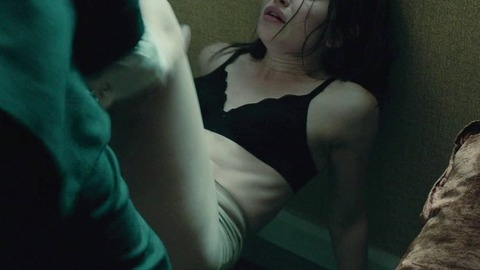 Pic: Emily Browning in Legend