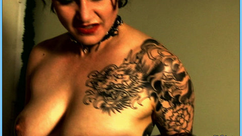 Pic: Michelle Aston in Suzie Heartless