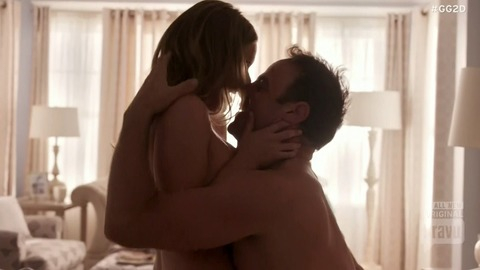 Pic: Julianna Guill in Girlfriends' Guide to Divorce (2014-2018)