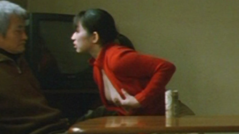Pic: Sayoko Ishii in Man Walking on Snow