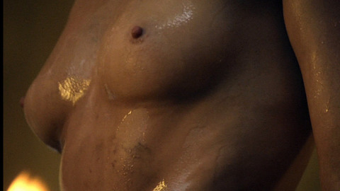 Pic: Anna Hutchison in Spartacus