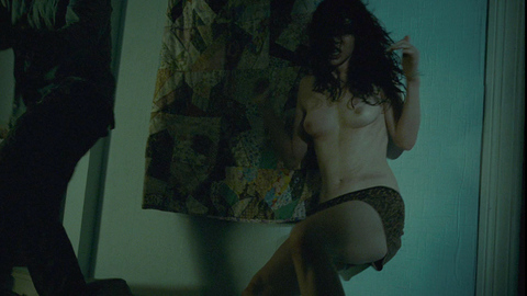 Pic: Riki Lindhome in The Last House on the Left