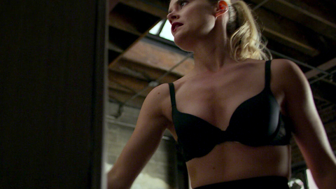 Pic: Rachael Taylor in Jessica Jones