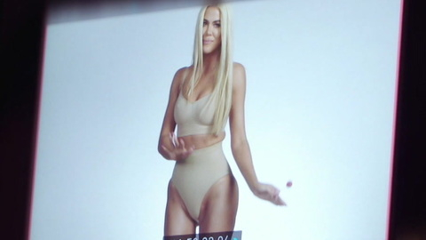 Pic: Khloe Kardashian in Keeping Up with the Kardashians (2007-2021)