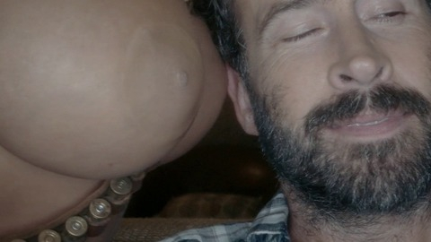 Pic: Karissa Shannon in Cocked