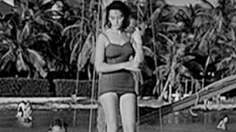 Pic: Marisa Pavan in The Rose Tattoo