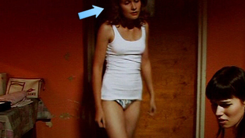 Pic: Anna Alkiomaa in Skeleton Crew (2009)