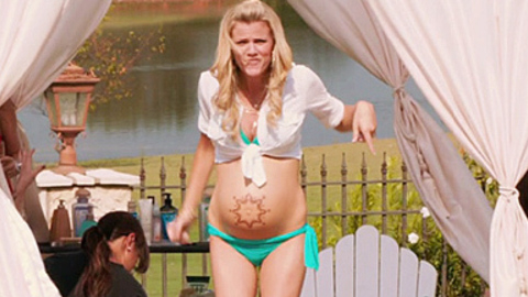 Pic: Brooklyn Decker in What to Expect When You're Expecting