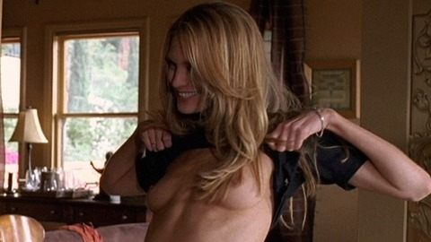 Pic: Emily Paul in Entourage
