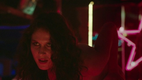 Pic: Neeona Neal in Dallas Buyers Club