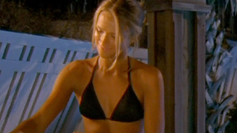 Pic: Shantel VanSanten in One Tree Hill