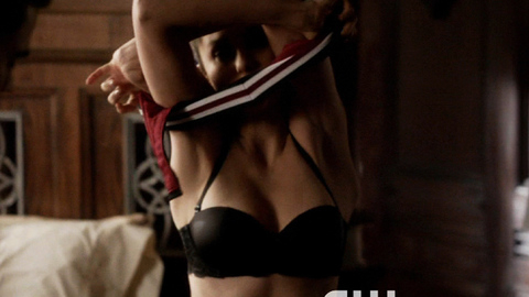 Pic: Nina Dobrev in The Vampire Diaries
