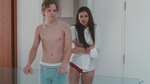 Pic: Nina Dobrev in Chloe (2010)