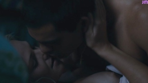 Pic: Jessica Marais in Two Fists, One Heart